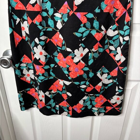 Kate Spade Saturday Black and Red Floral Sleeveless Sheath Dress Size 6 - Picture 3 of 7